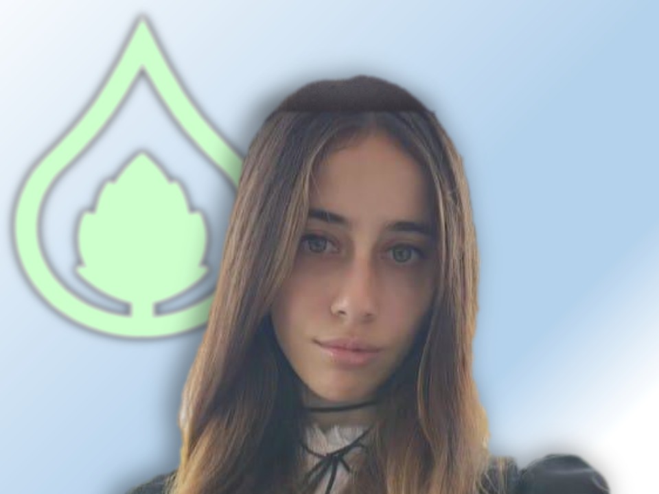 Lic. Agostina Belén Llanos Shocron